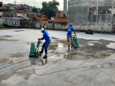 Lixamento de piso de concreto no ABC